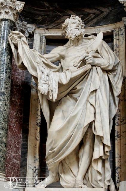 Szent Bertalan szobra a lateráni bazilikában